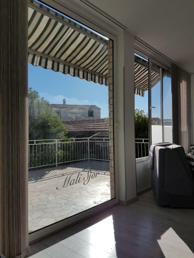 Mali Sjor Primošten Exterior foto
